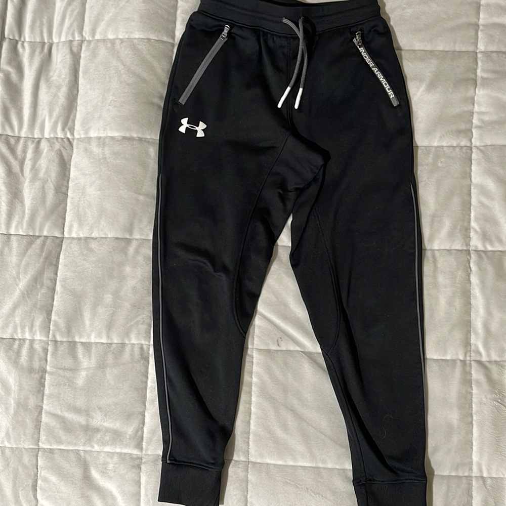 Under Armour Boys Joggers, Black, Size Small